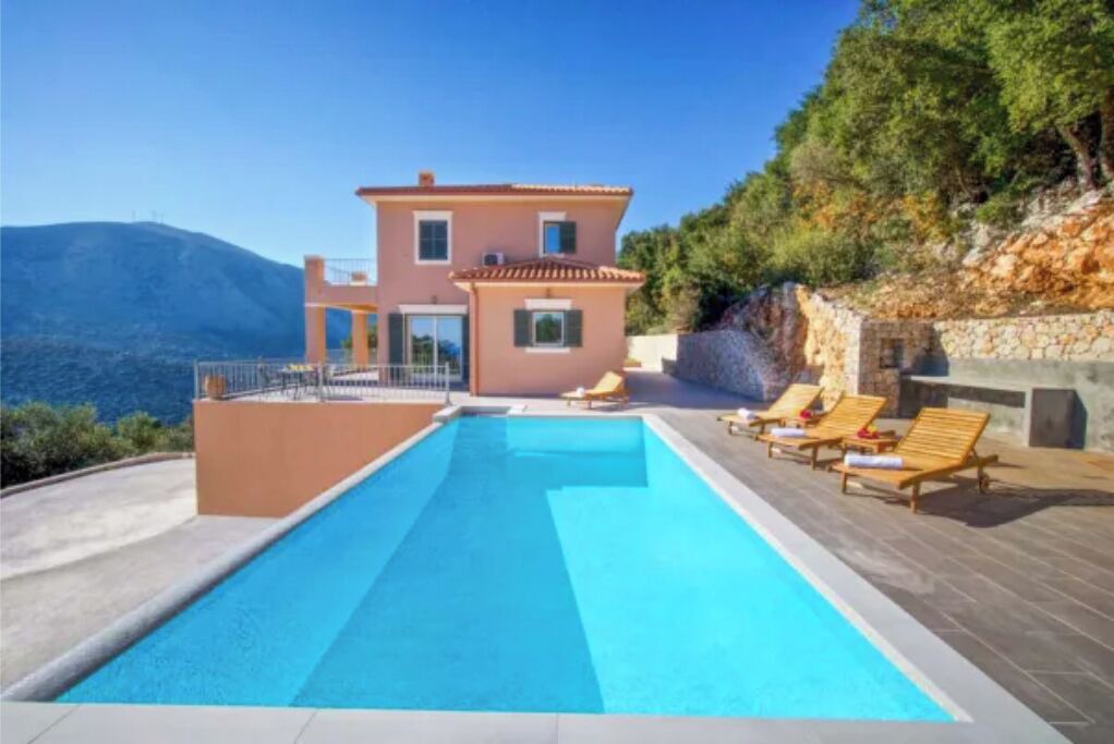 Photo of Outdoor in Aetos