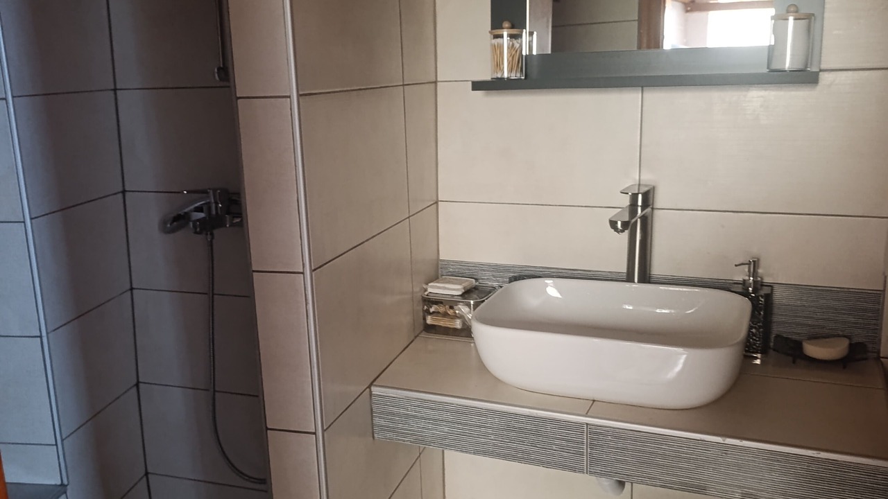 Photo of Bathroom in Skyros Town