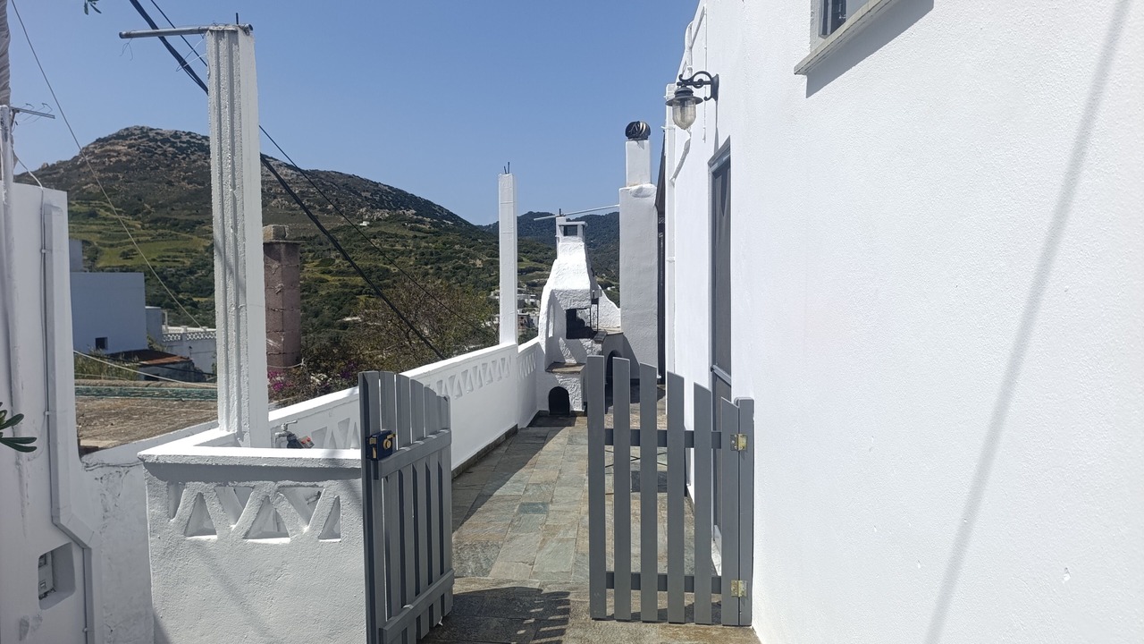 Photo of Patio Balcony in Skyros Town