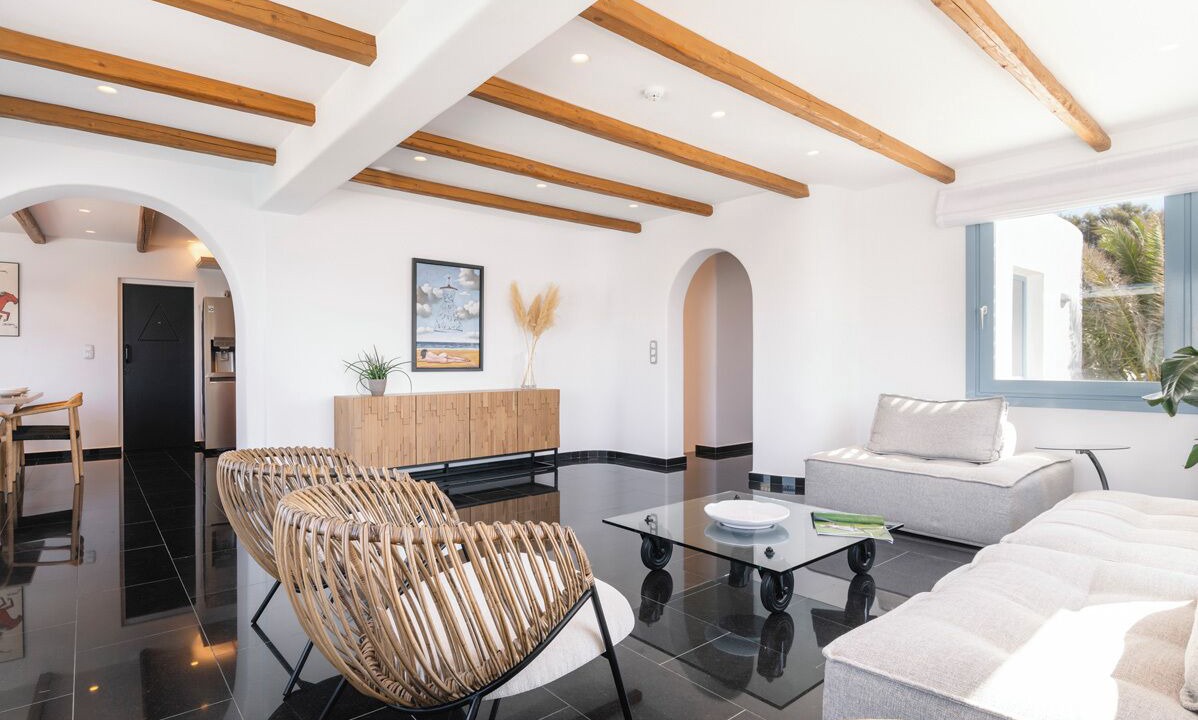 Photo of Livingroom in Ornos
