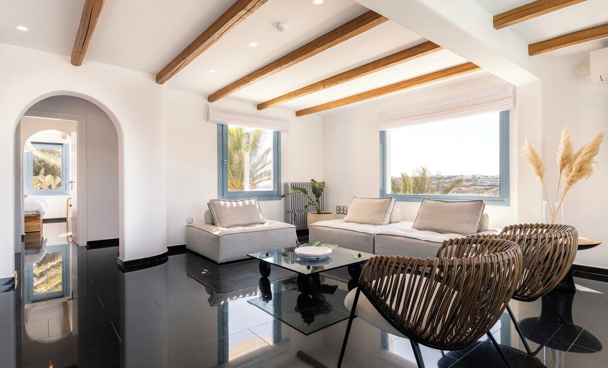 Photo of Livingroom in Ornos