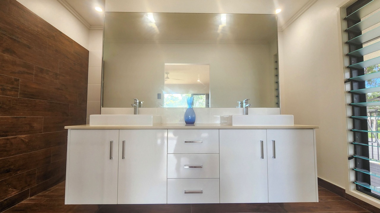 Photo of Bathroom in Lower Daintree