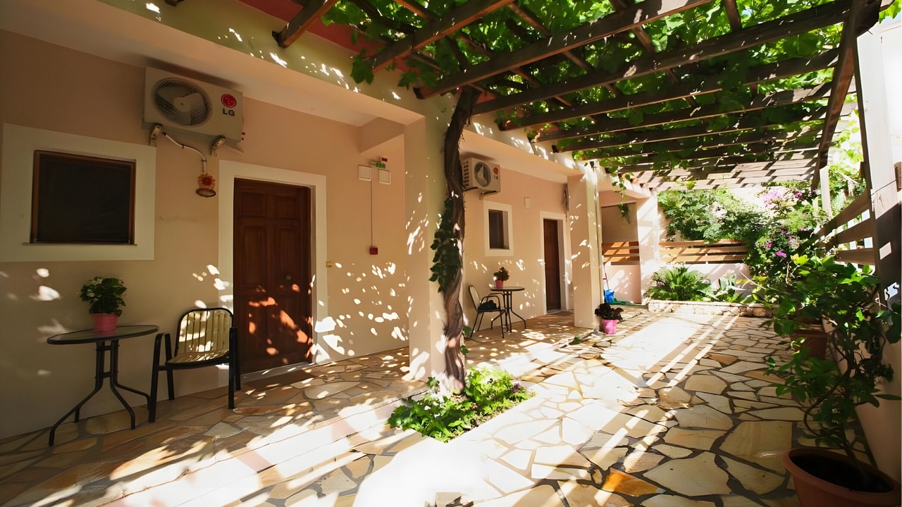 Photo of Outdoor in Nikiana