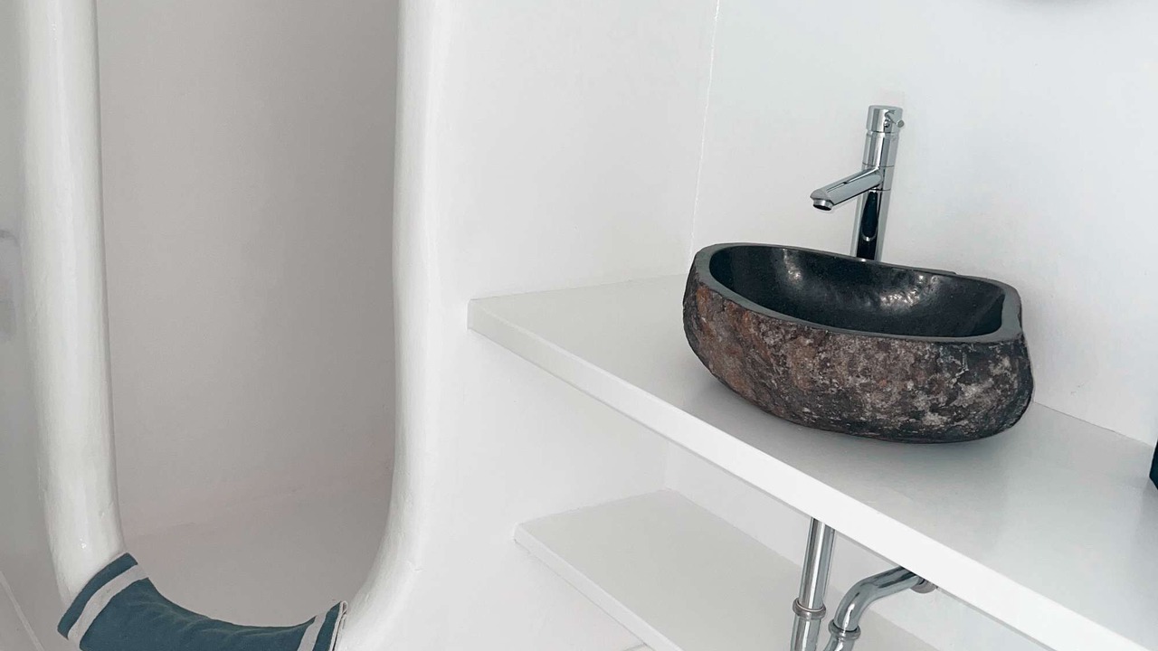 Photo of Bathroom in Ano Mera