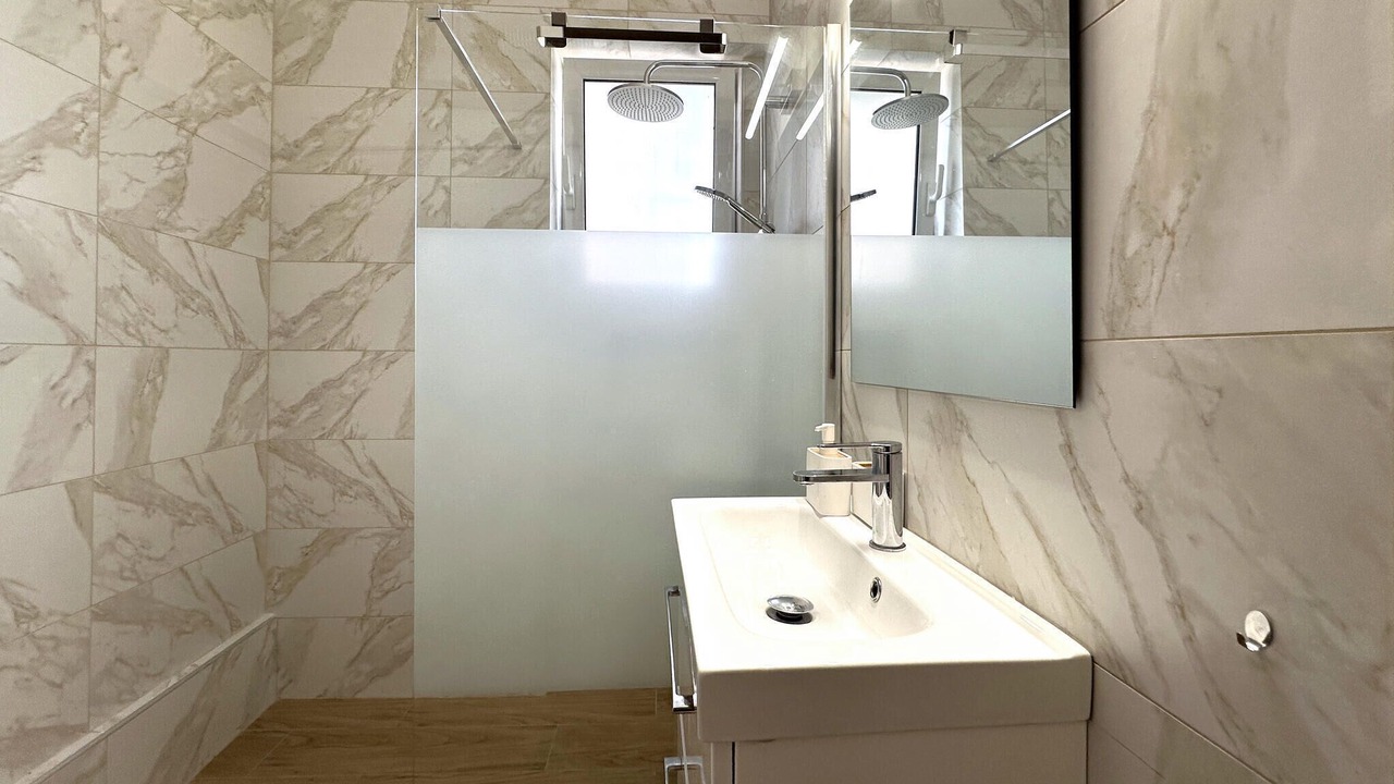 Photo of Bathroom in Anavyssos