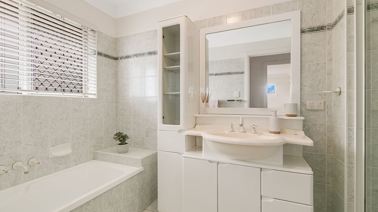 Photo of Bathroom in Tugun
