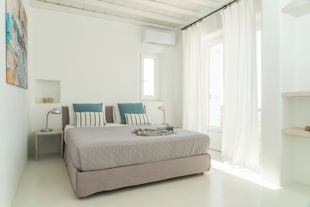Photo of Bedroom in Faros Armenistis
