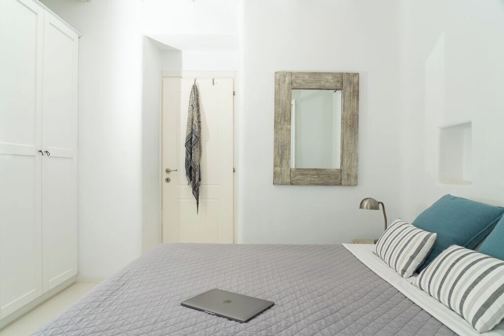 Photo of Bedroom in Faros Armenistis