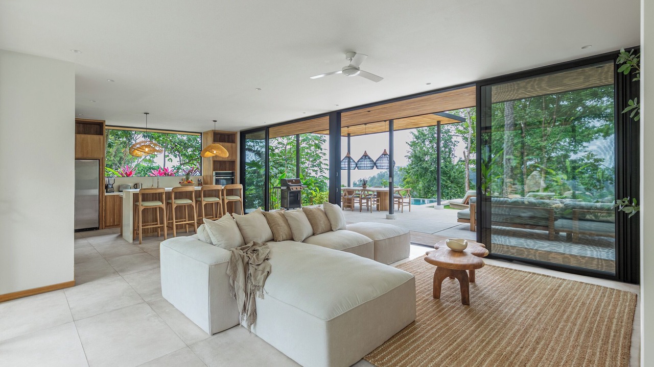Photo of Livingroom in Carmen