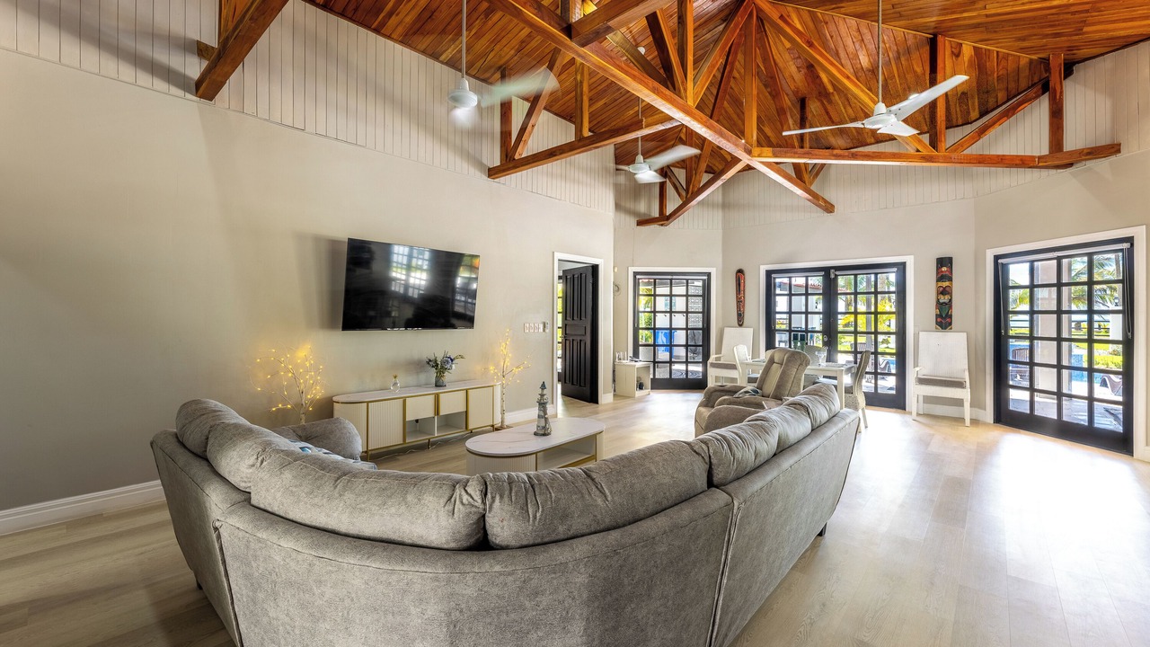 Photo of Livingroom in Parrita