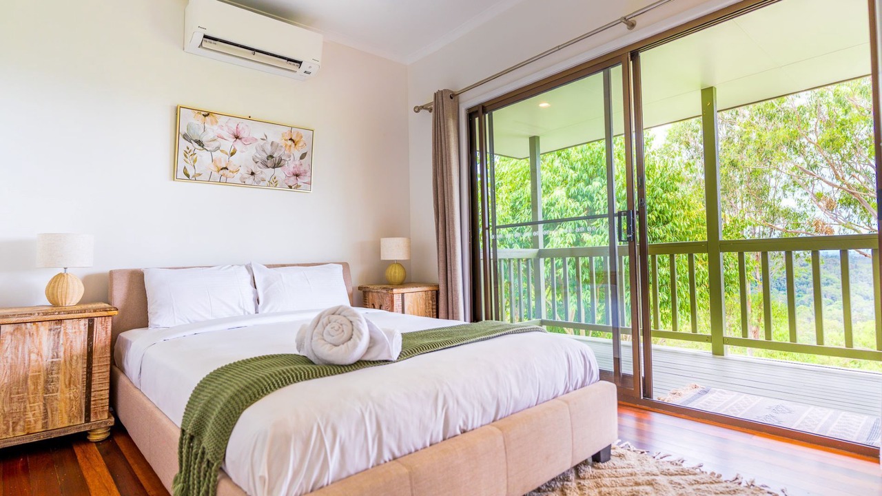 Photo of Bedroom in Advancetown