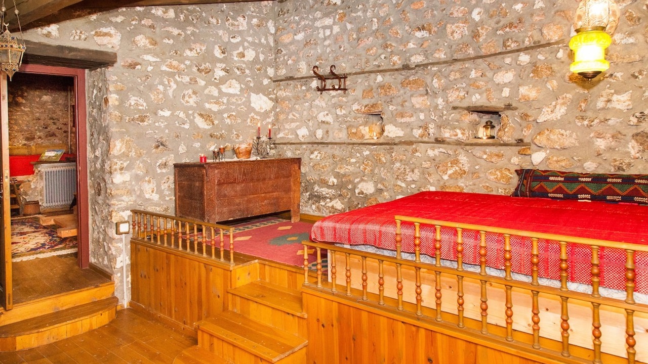 Photo of Bedroom in Lilaia