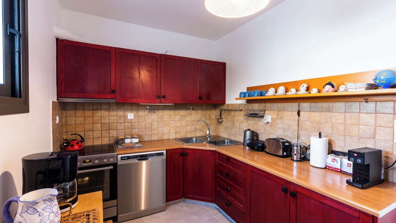 Photo of Kitchen in Ormos Agiou Ioannou