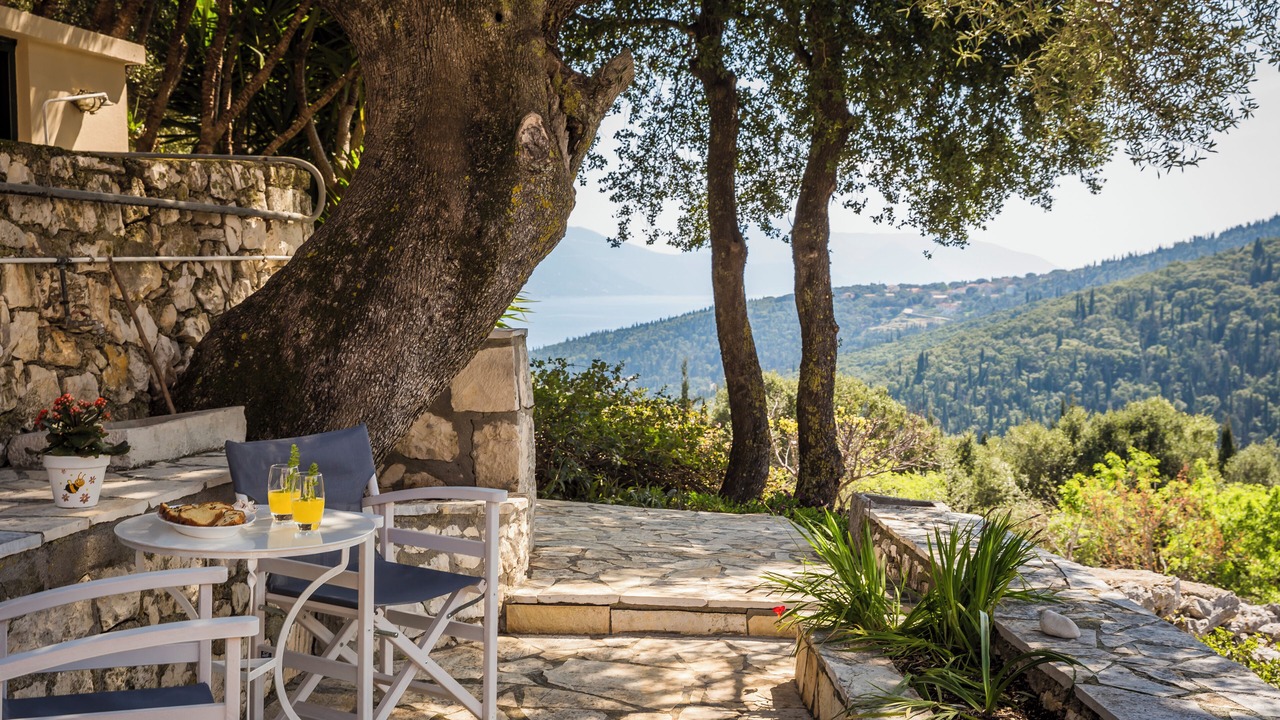 Photo of Outdoor in Tselendata