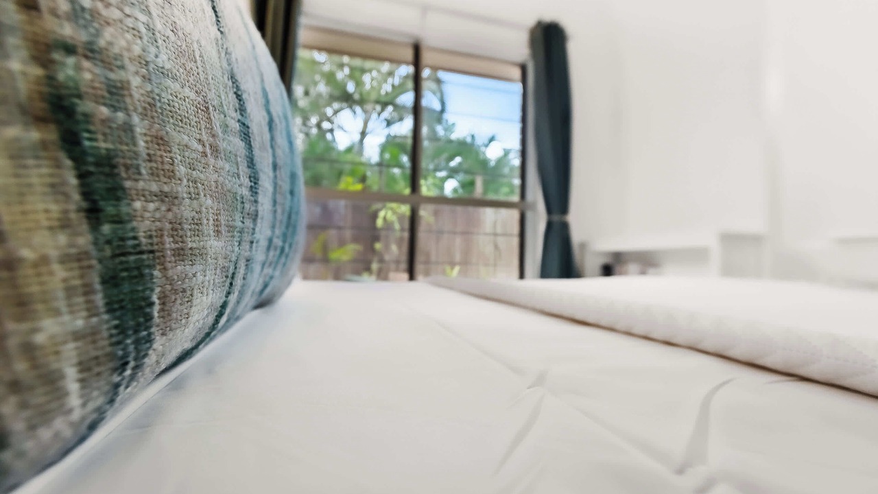 Photo of Bedroom in Trinity Beach