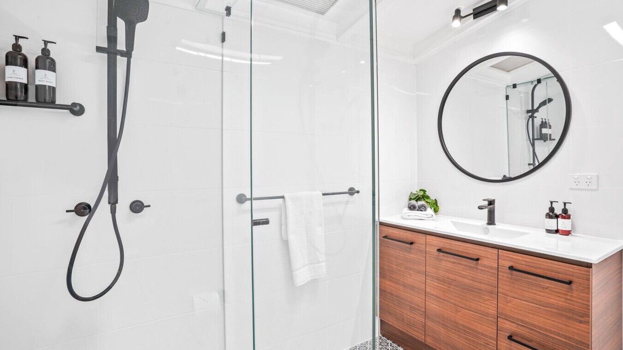 Photo of Bathroom in Holloways Beach