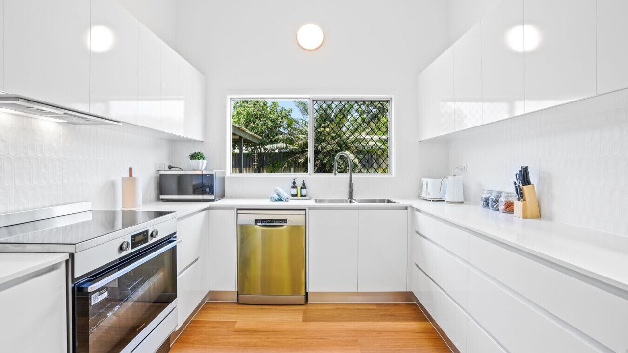 Photo of Kitchen in Holloways Beach