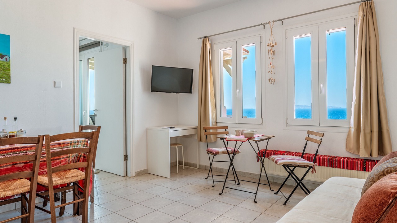 Photo of Livingroom in Andros