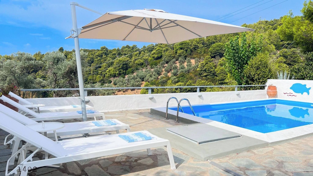 Photo of Outdoor in Achladies