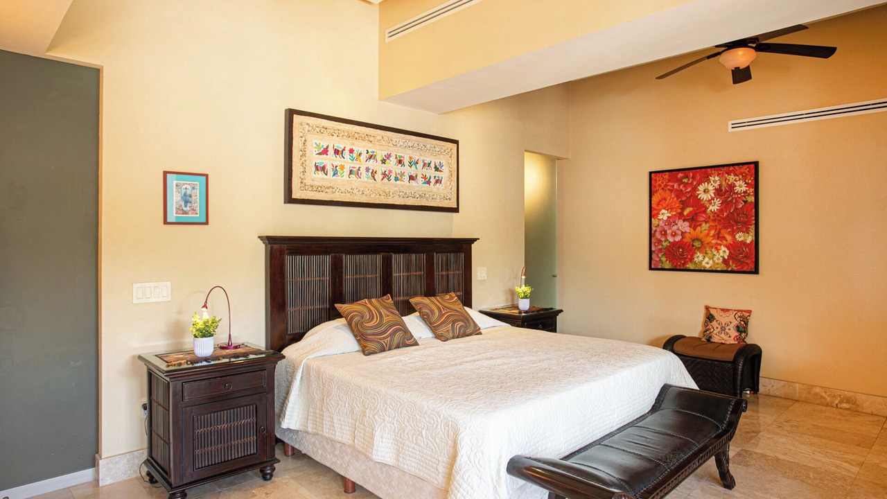 Photo of Bedroom in Romantic Zone