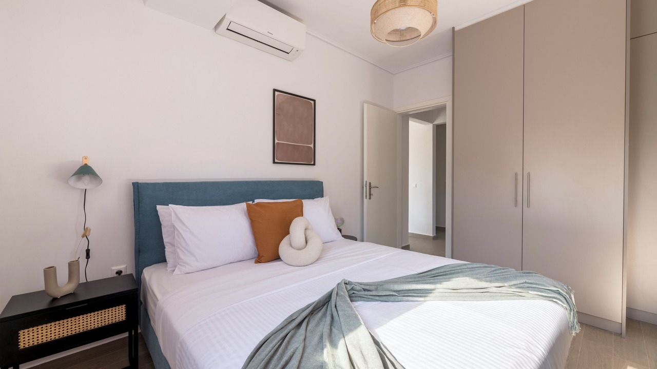 Photo of Bedroom in Marousi