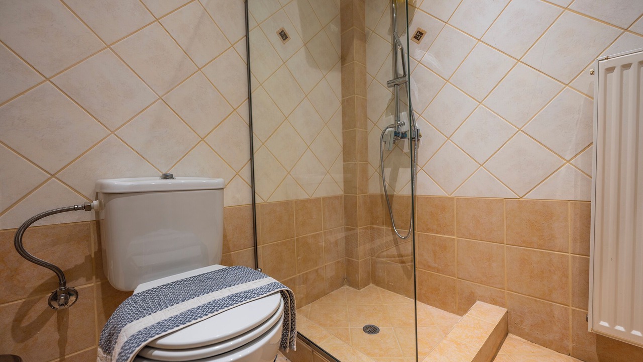 Photo of Bathroom in Marathon