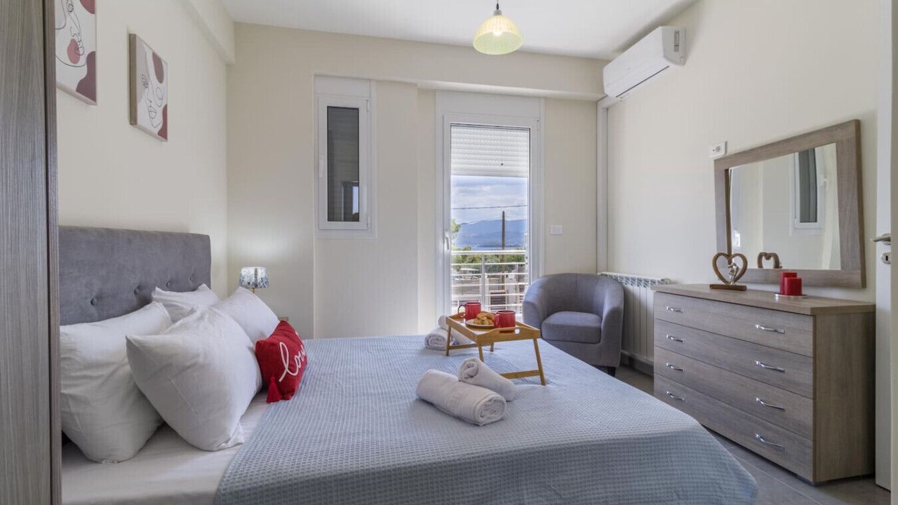 Photo of Bedroom in Isthmia