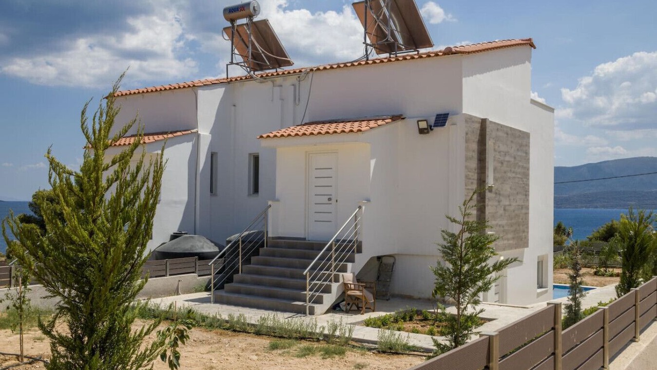 Photo of Outdoor in Isthmia