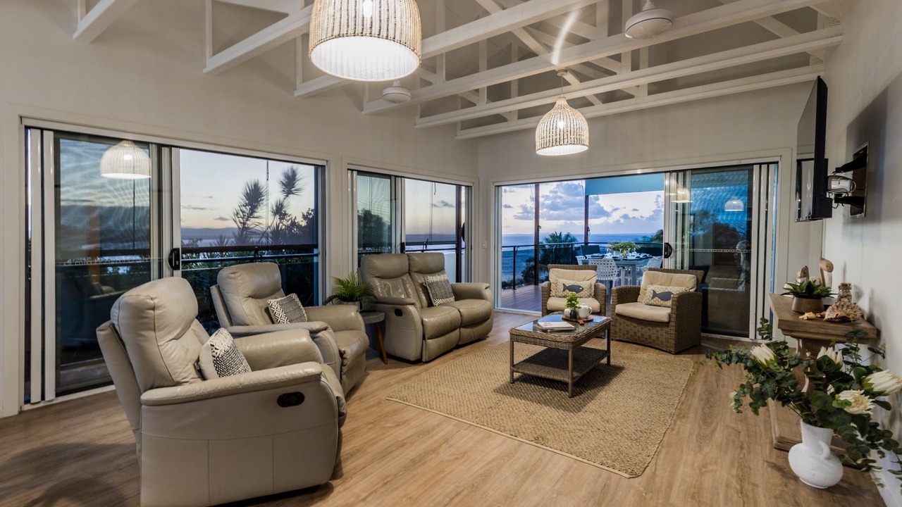 Photo of Livingroom in Seventeen Seventy