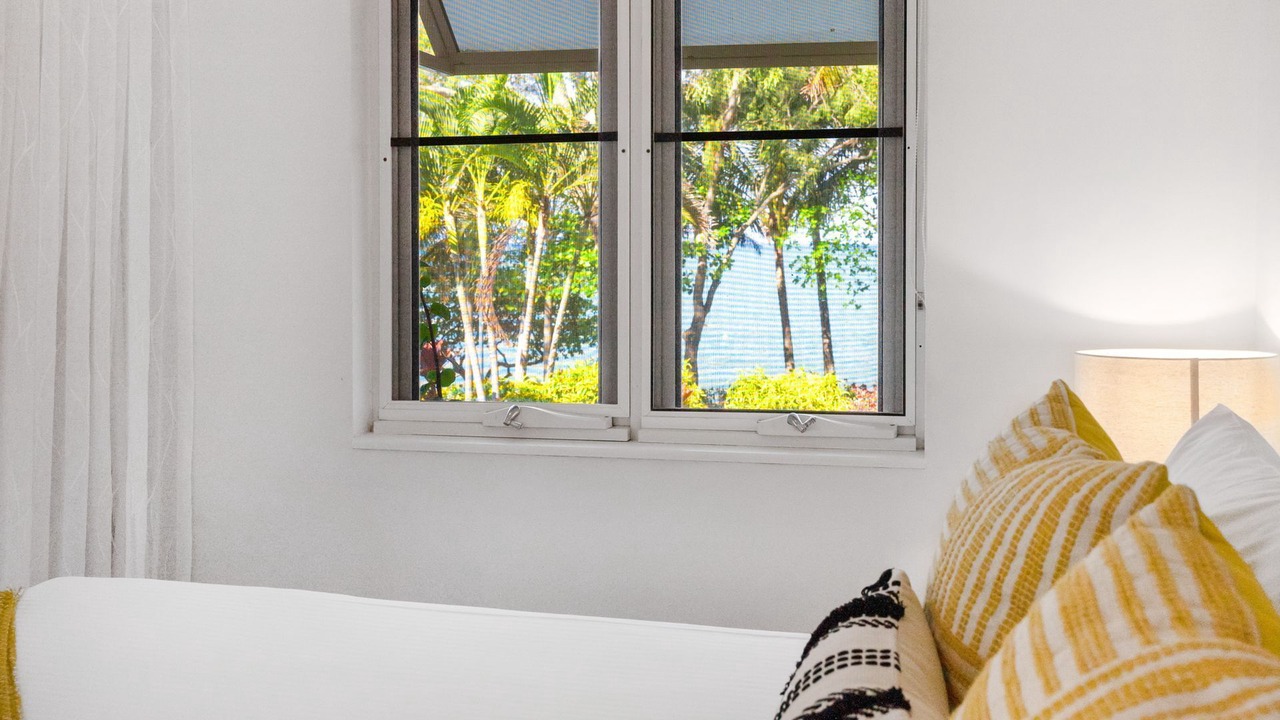 Photo of Bedroom in Trinity Beach