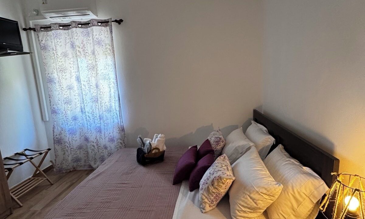 Photo of Bedroom in Nea Styra