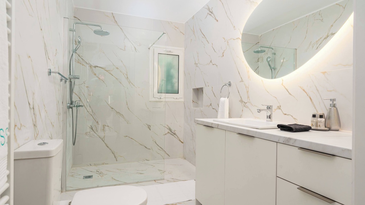Photo of Bathroom in Voula