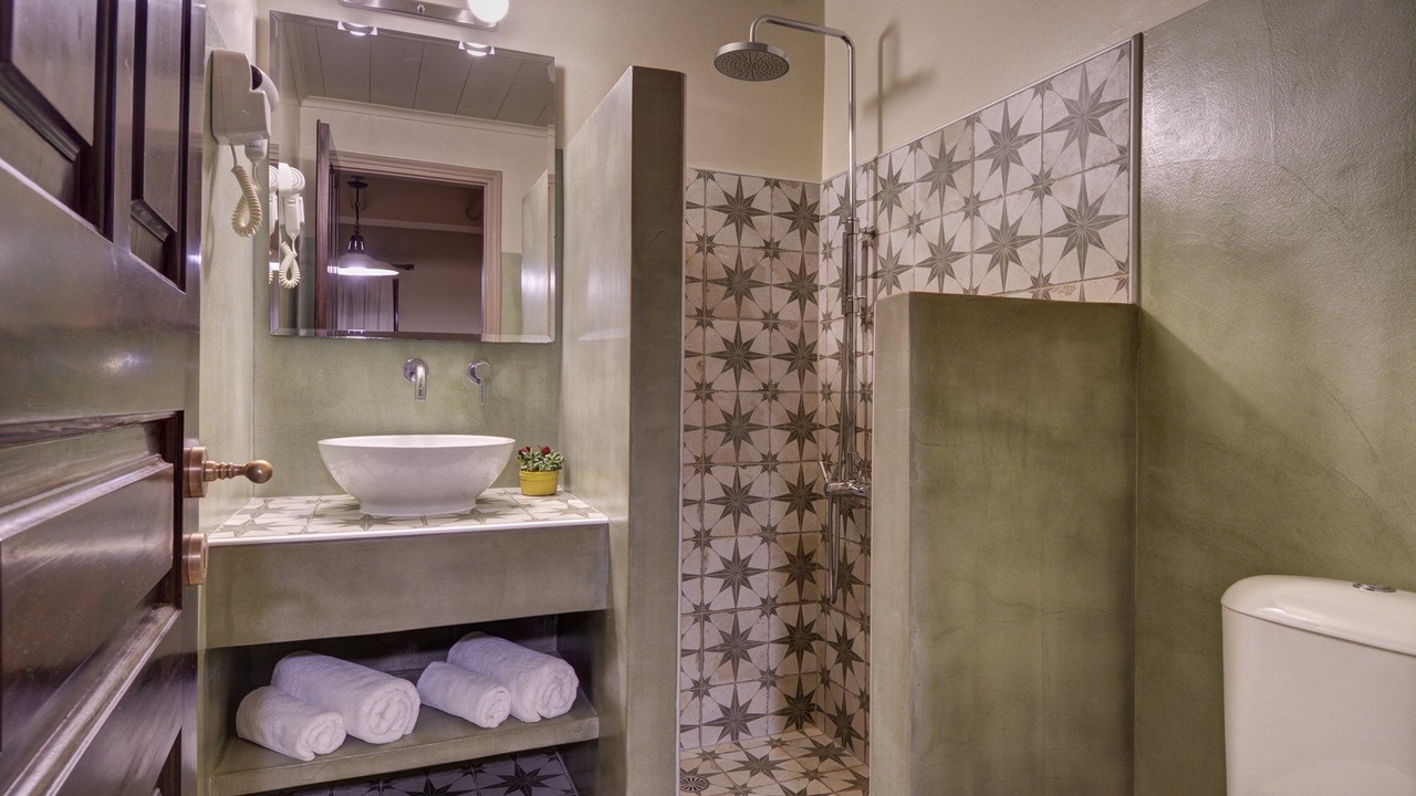 Photo of Bathroom in Kioni