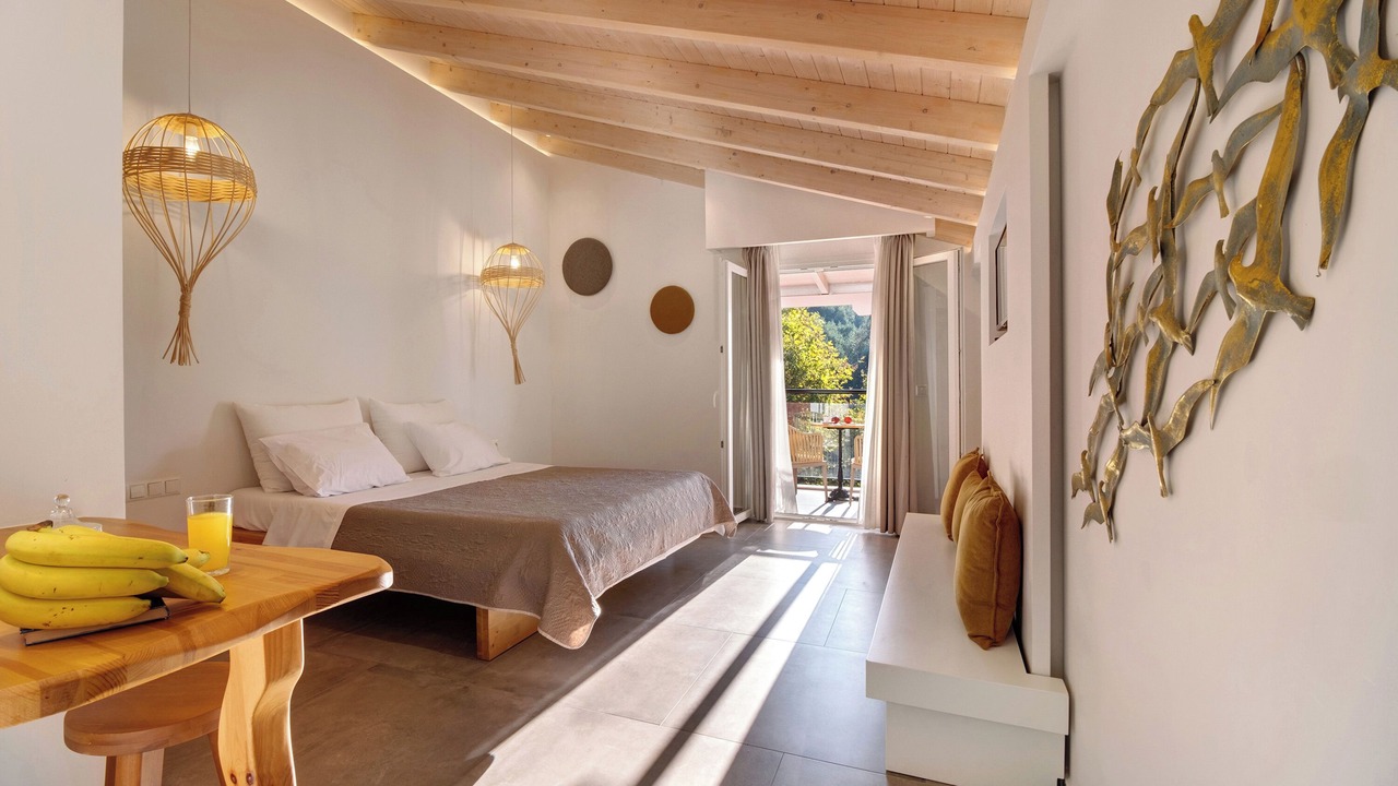 Photo of Bedroom in Anthousa