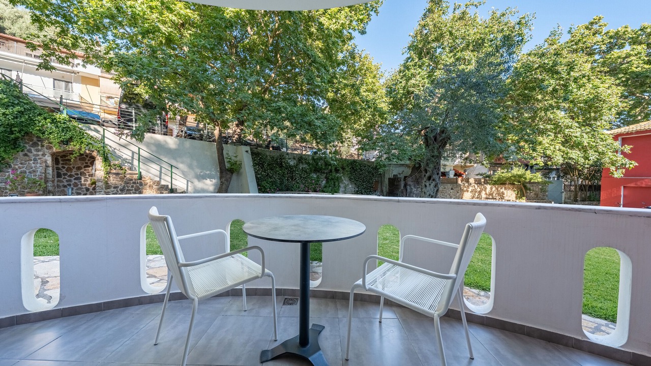 Photo of Outdoor in Anthousa