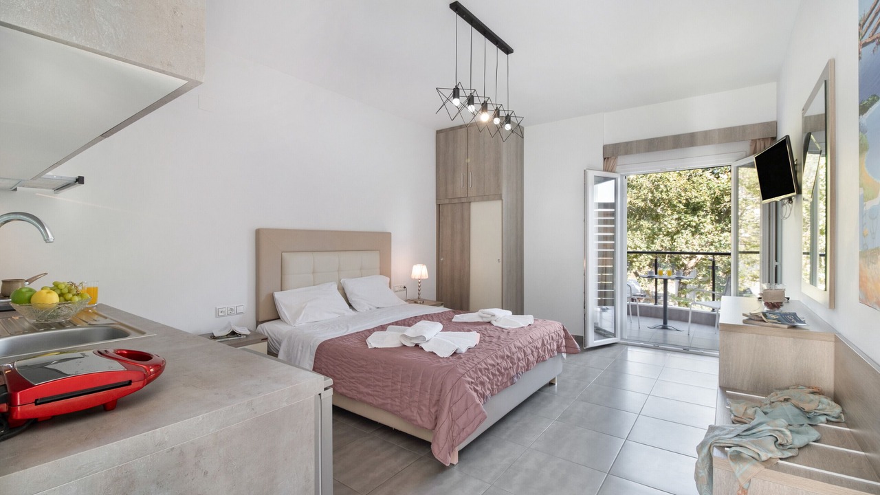 Photo of Bedroom in Anthousa