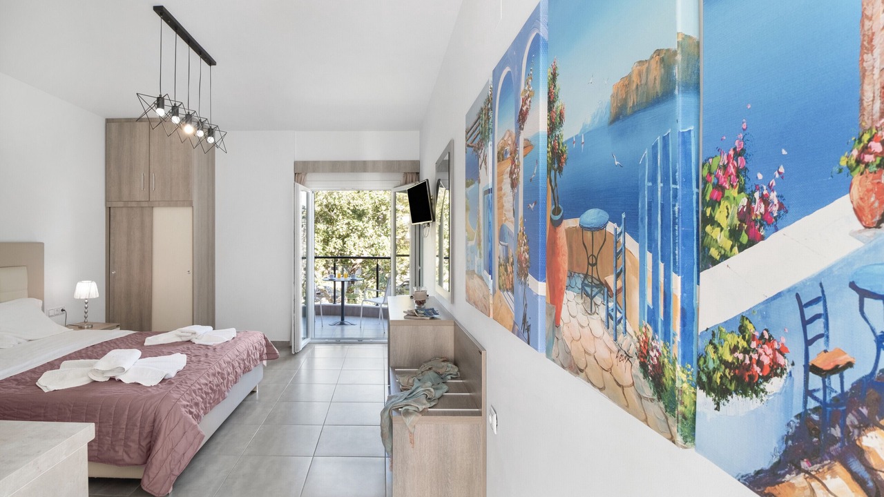 Photo of Bedroom in Anthousa