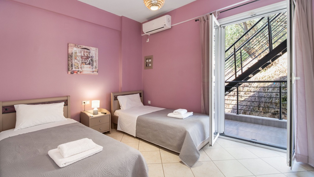 Photo of Bedroom in Anthousa