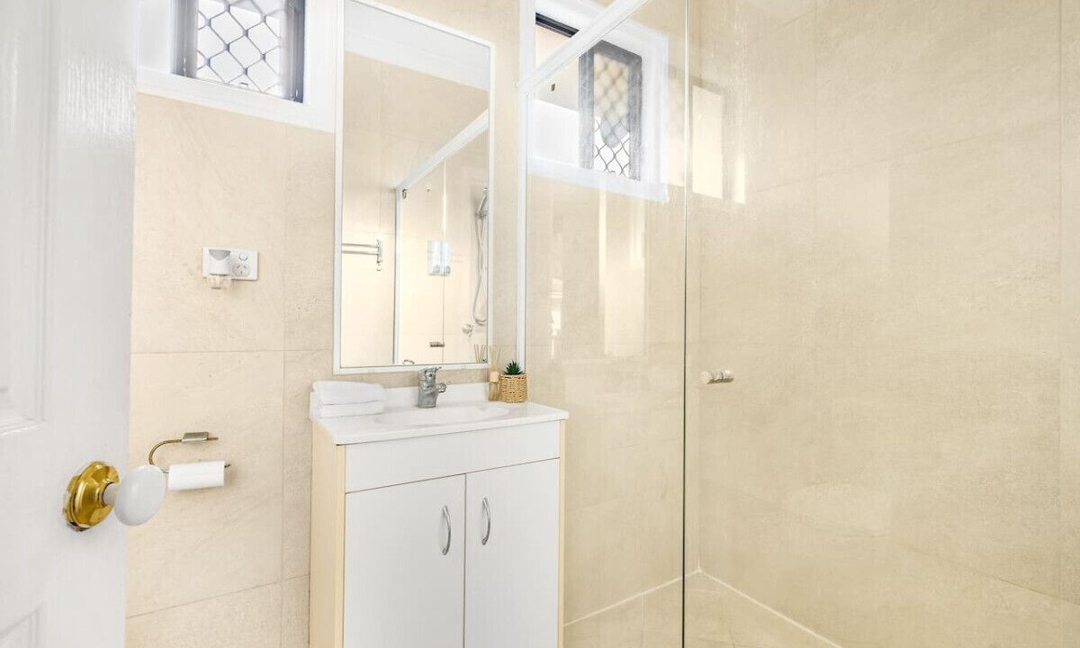 Photo of Bathroom in Loganholme