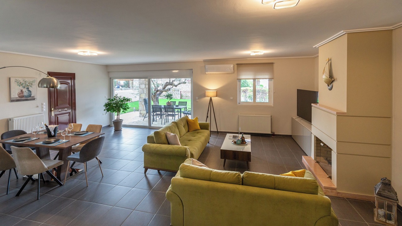 Photo of Livingroom in Platanitis
