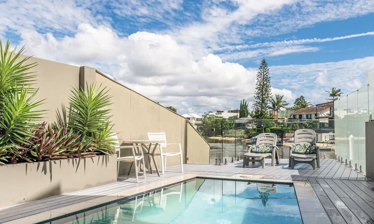 Photo of Outdoor in Broadbeach Waters