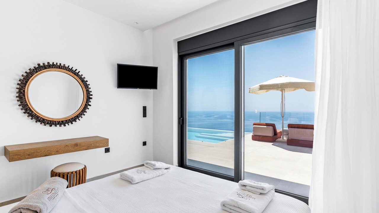 Photo of Bedroom in Evgiros