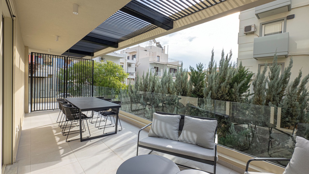 Photo of Patio Balcony in Elliniko-Argyroupoli