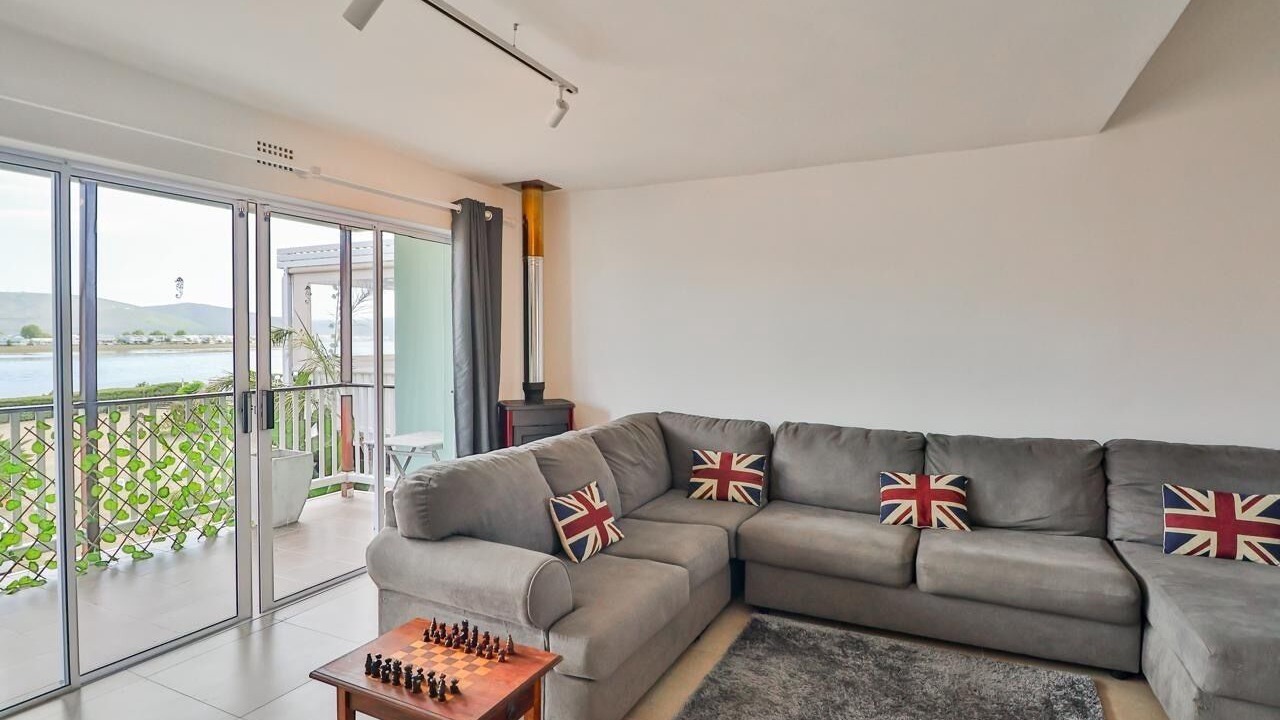 Photo of Livingroom in Old Place