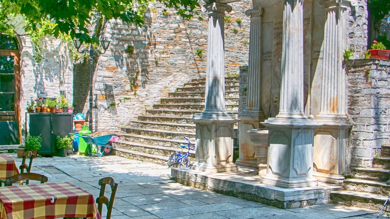 Photo of Outdoor in Pinakates