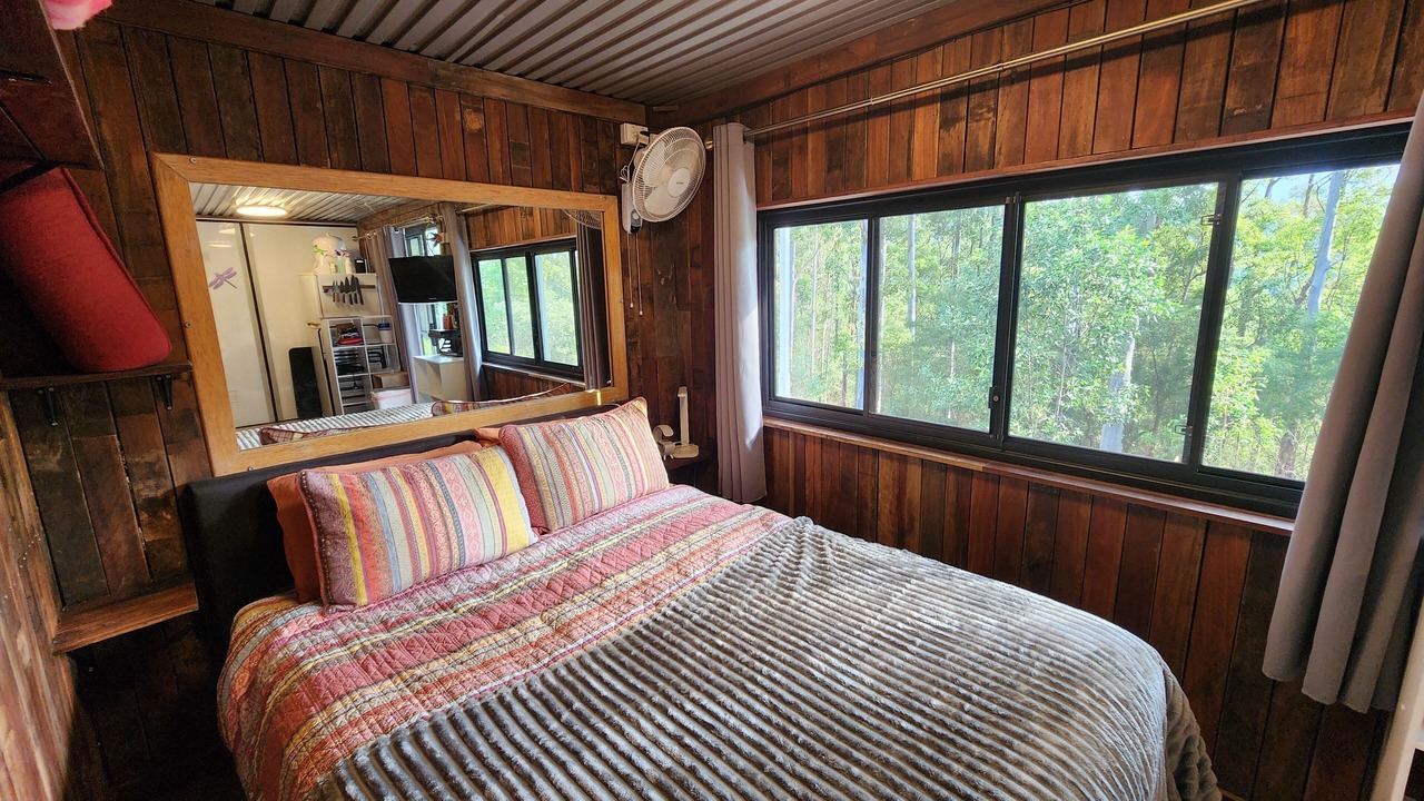 Photo of Bedroom in Austinville