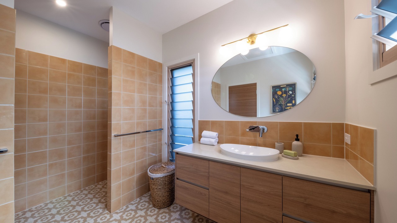 Photo of Bathroom in Airlie Beach