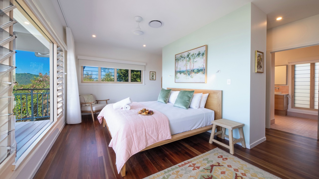 Photo of Bedroom in Airlie Beach