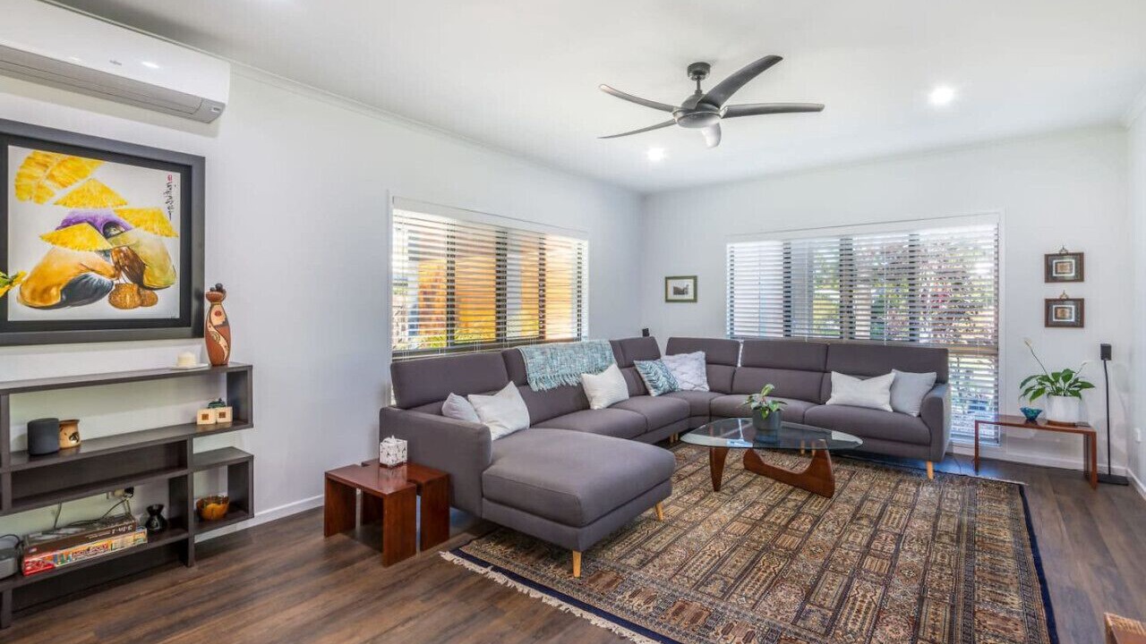 Photo of Livingroom in Clifton Beach