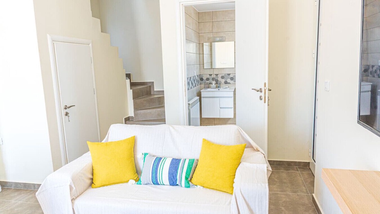 Photo of Livingroom in Isthmia